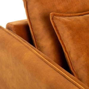 004-152609-sofa